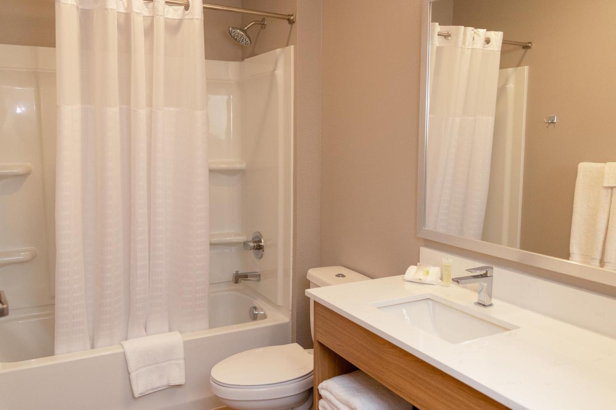 Livaway Suites Tri-Cities-Richland Zewnętrze zdjęcie