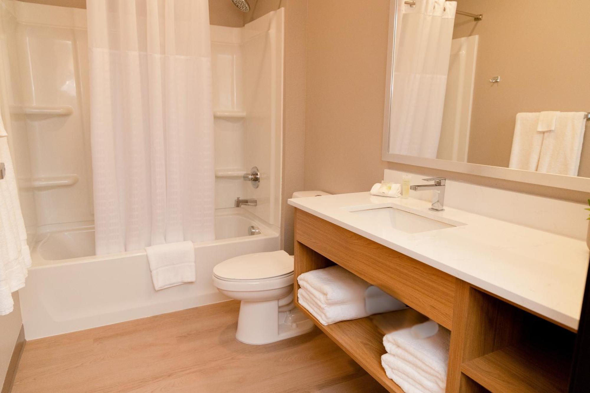 Livaway Suites Tri-Cities-Richland Zewnętrze zdjęcie